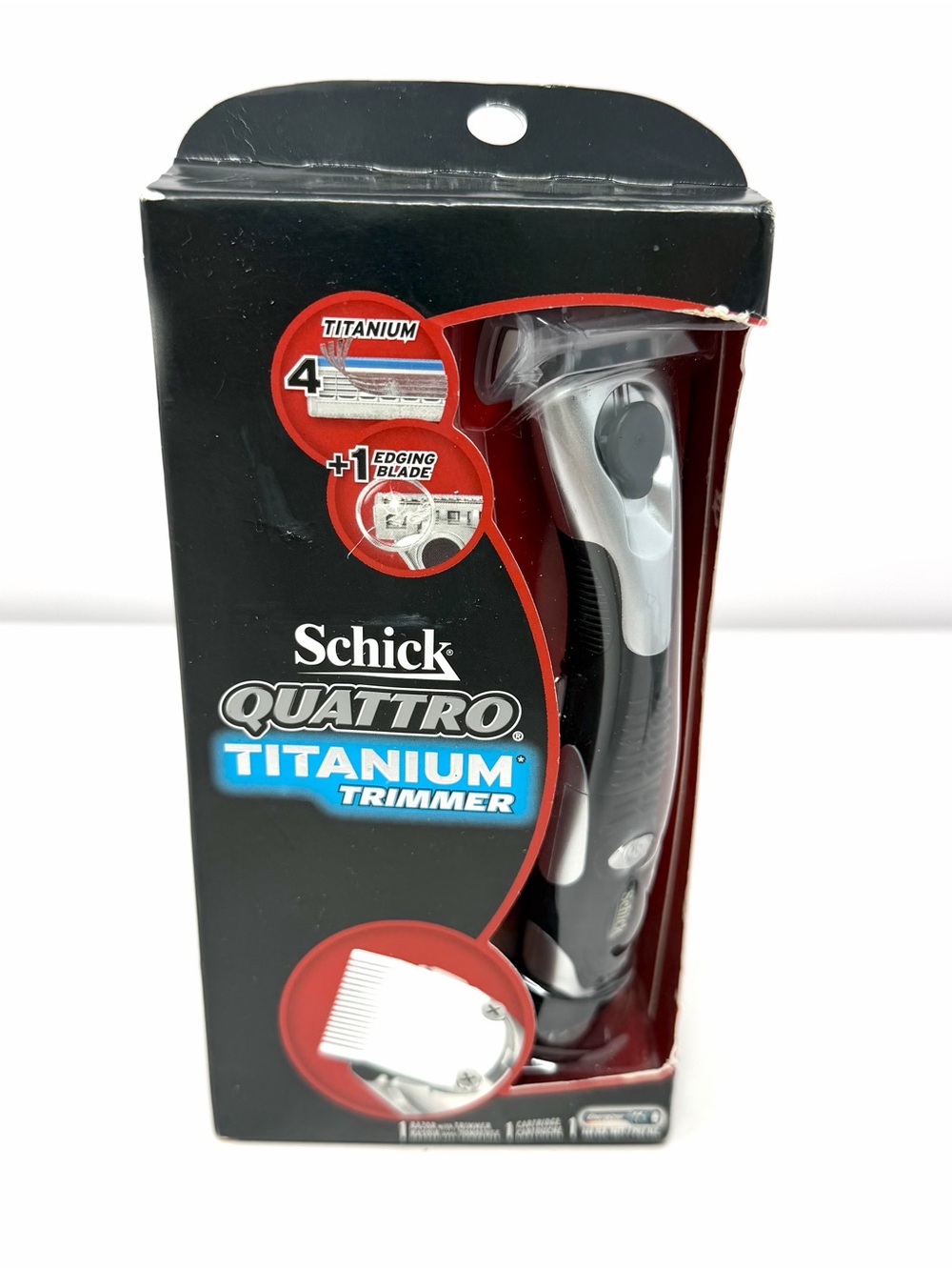 Schick Quattro Titanium Razor 4 Blades W/ Edge Trimmer NOS New Sealed Box.
